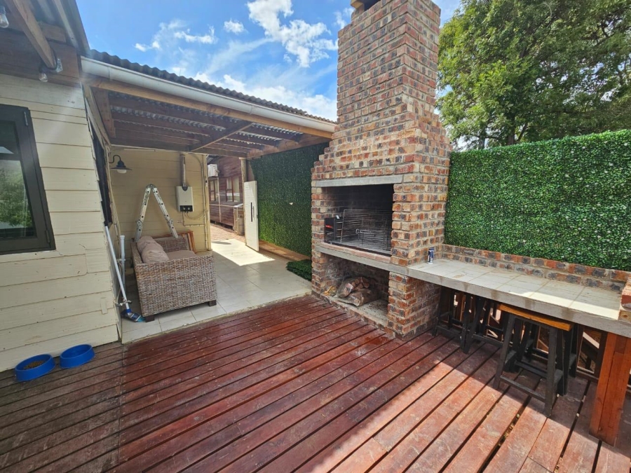 4 Bedroom Property for Sale in Worcester Rural Western Cape